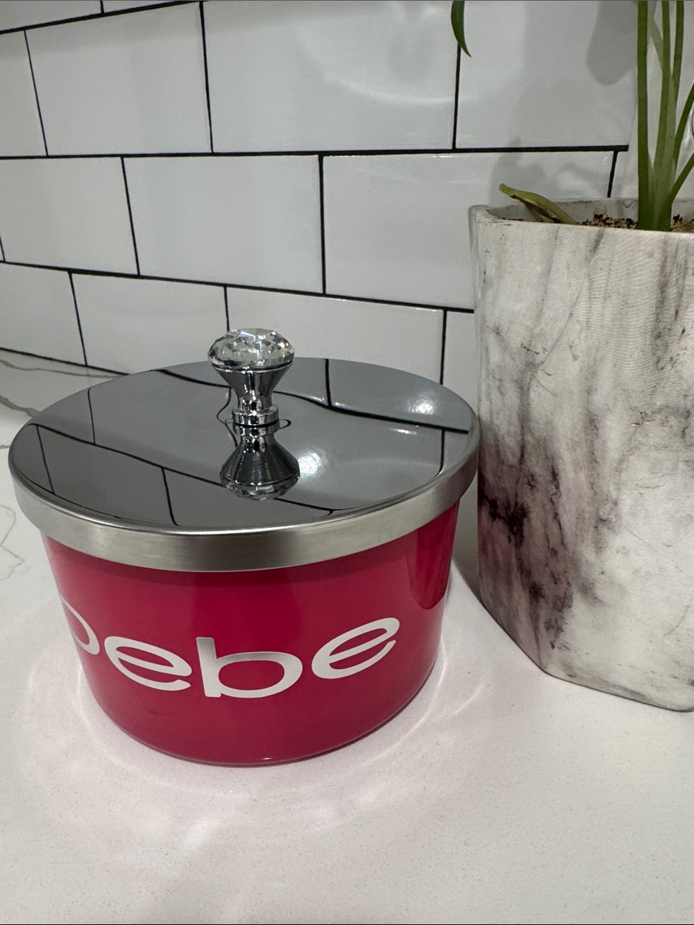 bebe Hot Pink 3-Wick Jar Candle with Silver Mirror Lid Diamond Top NWOB